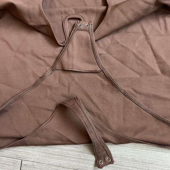 NWT Abercrombie & Fitch Soft AF Ponte Notch Bodysuit Chocolate Brown Size XXL - Picture 6 of 8